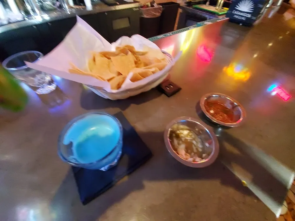 Chips and Salsa Electric Lemonade